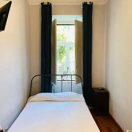 Mana Lisbon